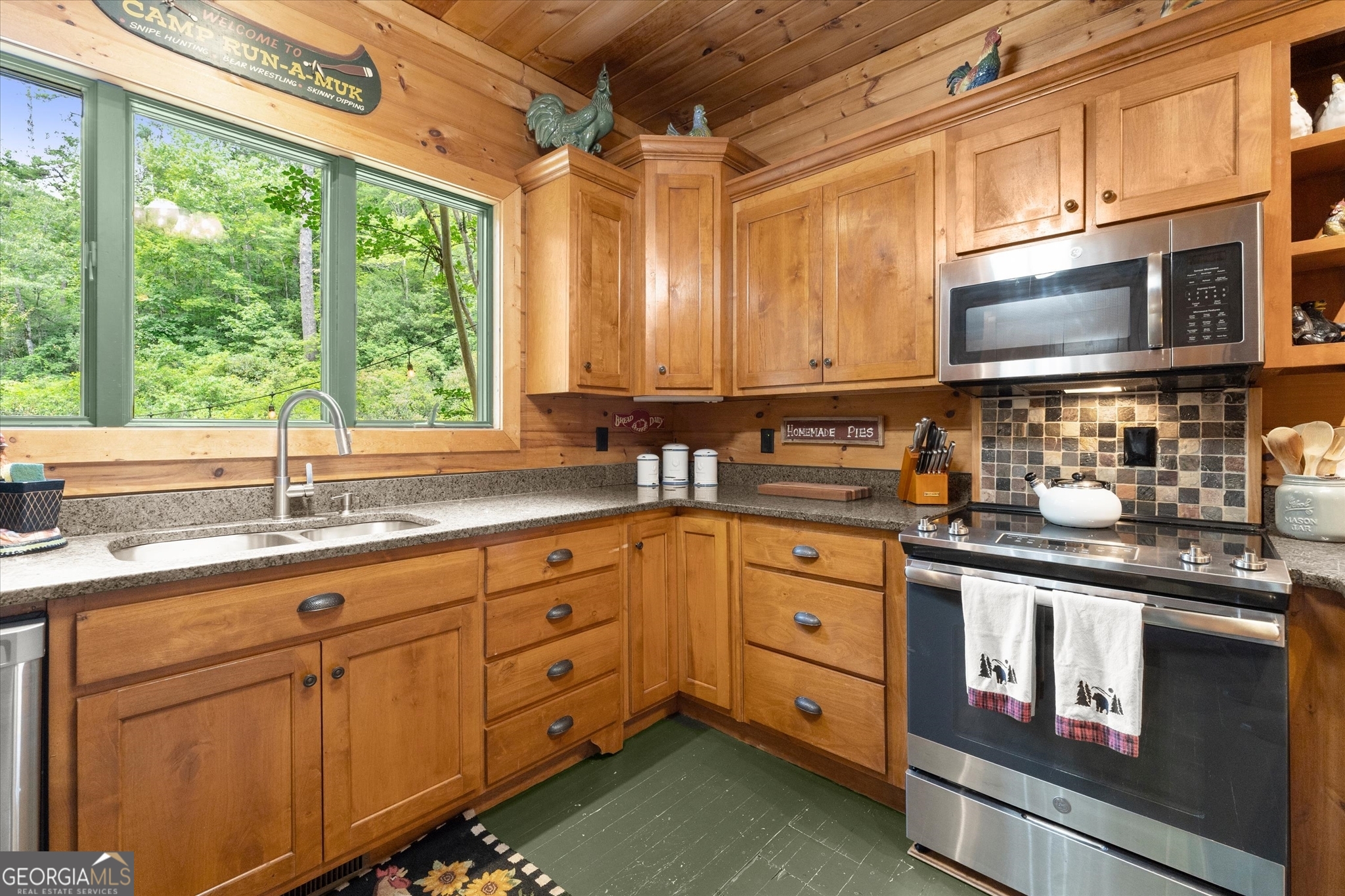 2791 Seed Lake Road Lakemont GA 30552