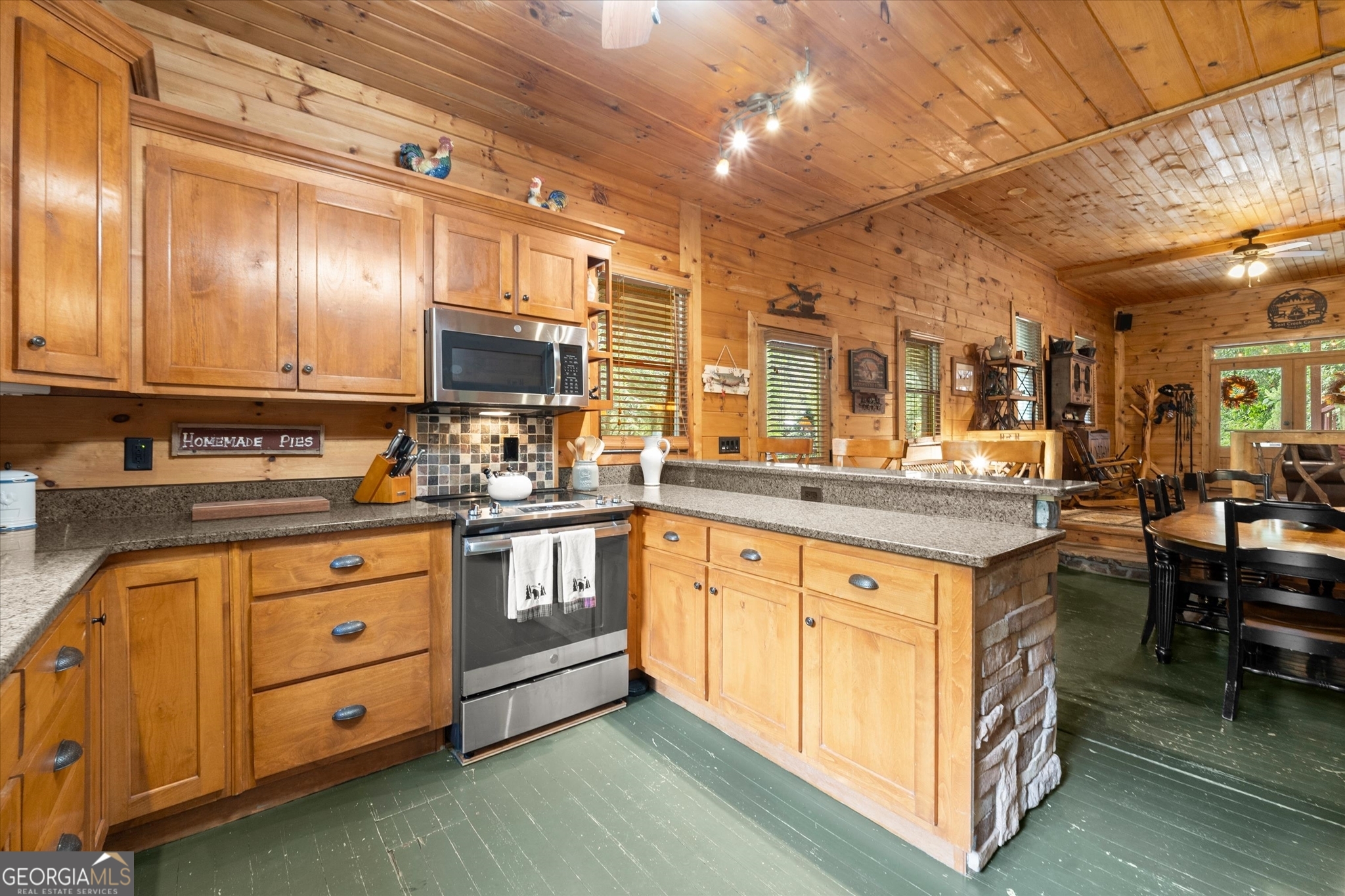 2791 Seed Lake Road Lakemont GA 30552