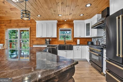 643 Woodstone Trail Ellijay GA 30540