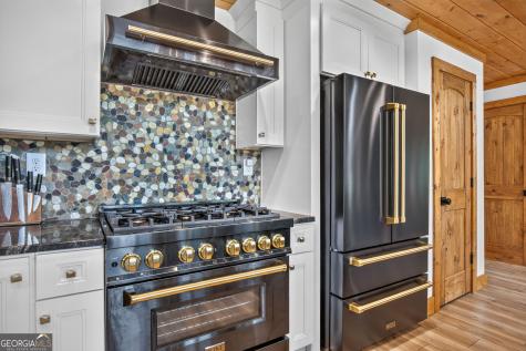643 Woodstone Trail Ellijay GA 30540
