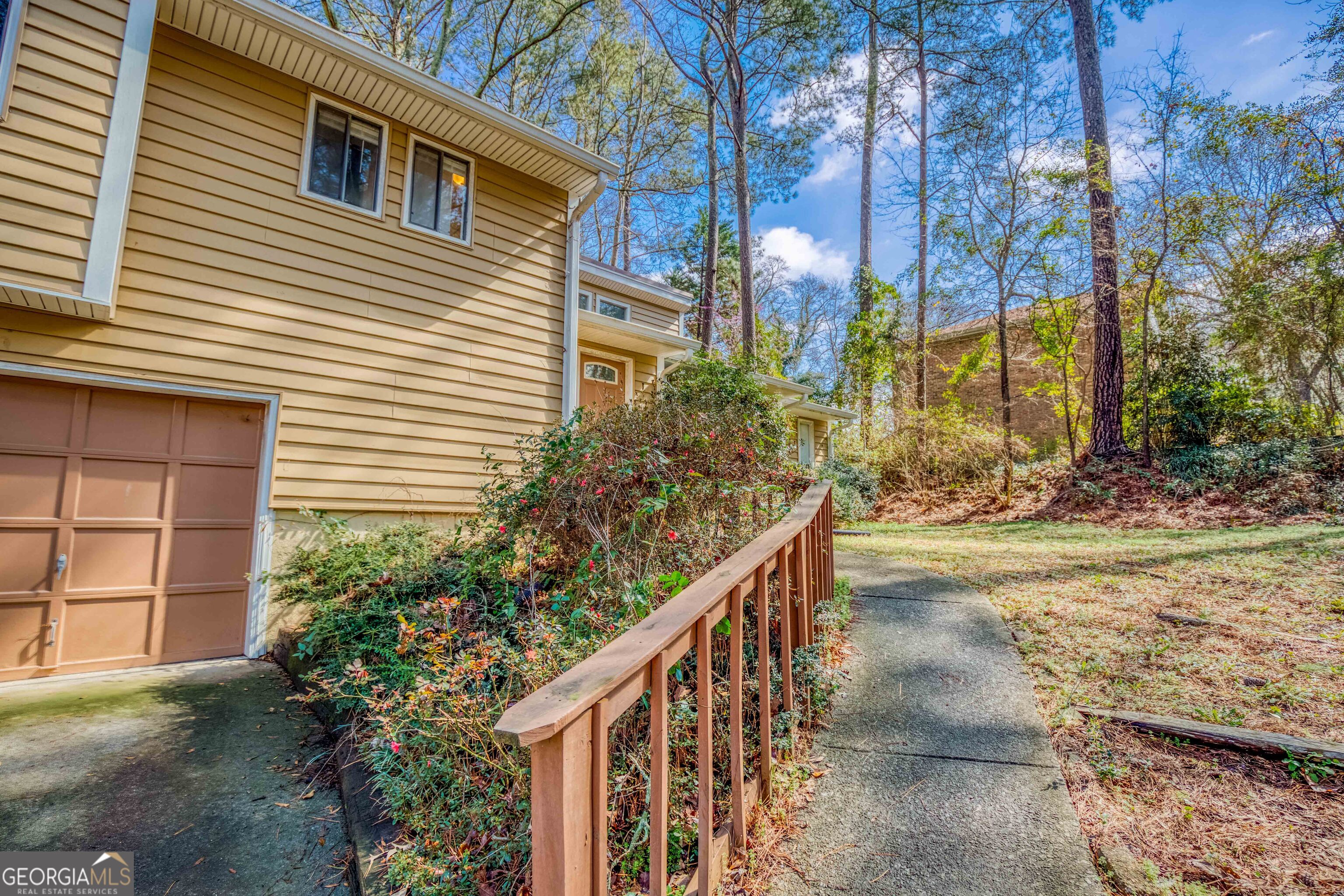 2780 Westminister Lane NW Conyers GA 30012