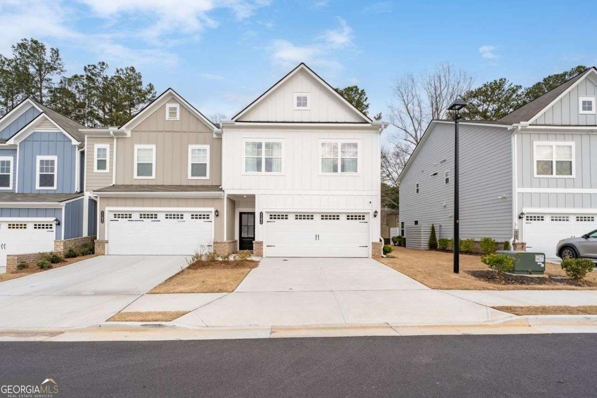 1184 Chastain Drive Sugar Hill GA 30518