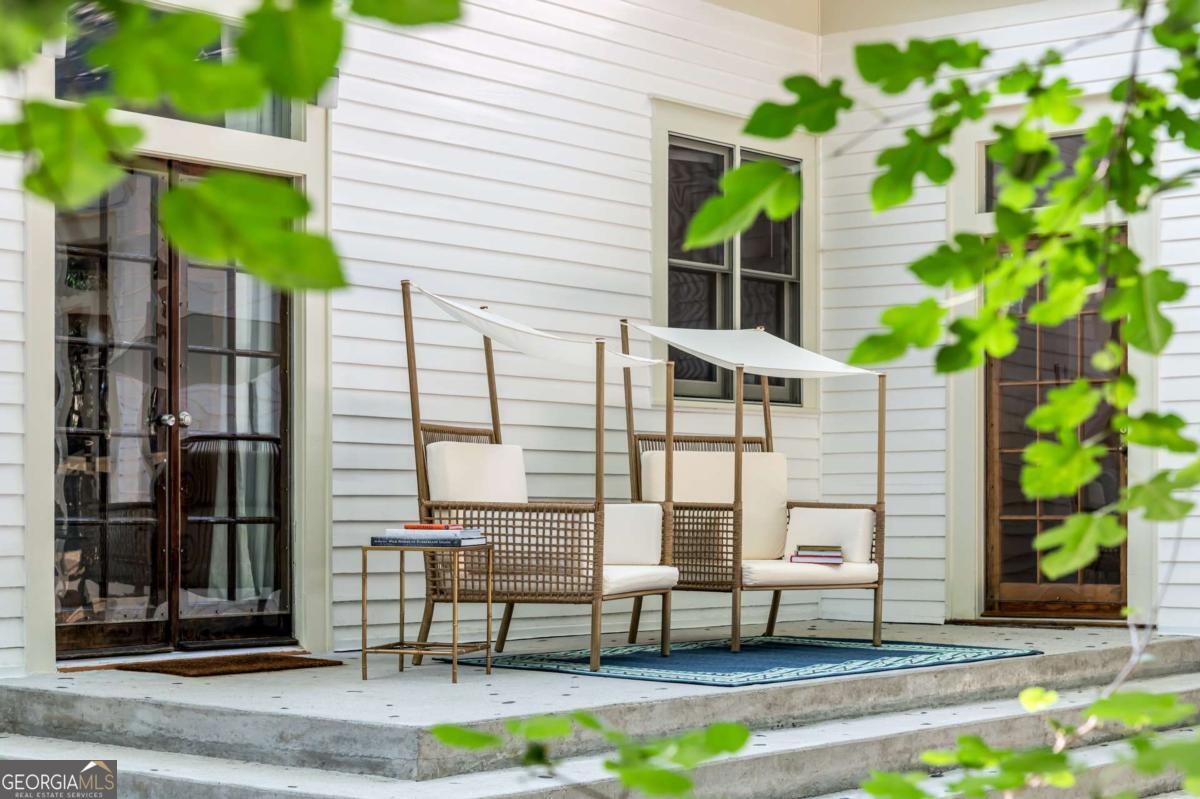 2569 Riverbend Road Athens GA 30605