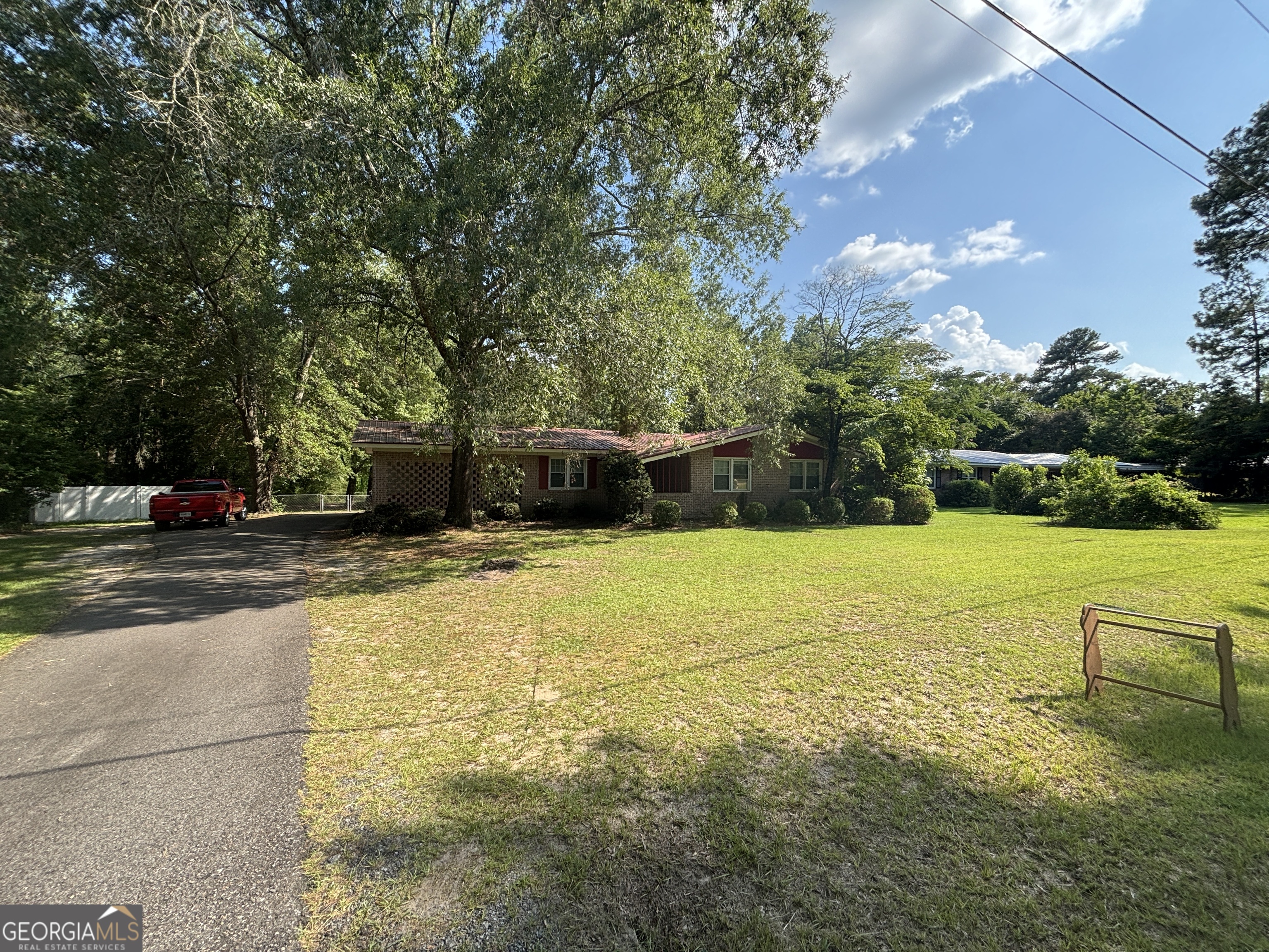 152 Crest Drive Cochran GA 31014