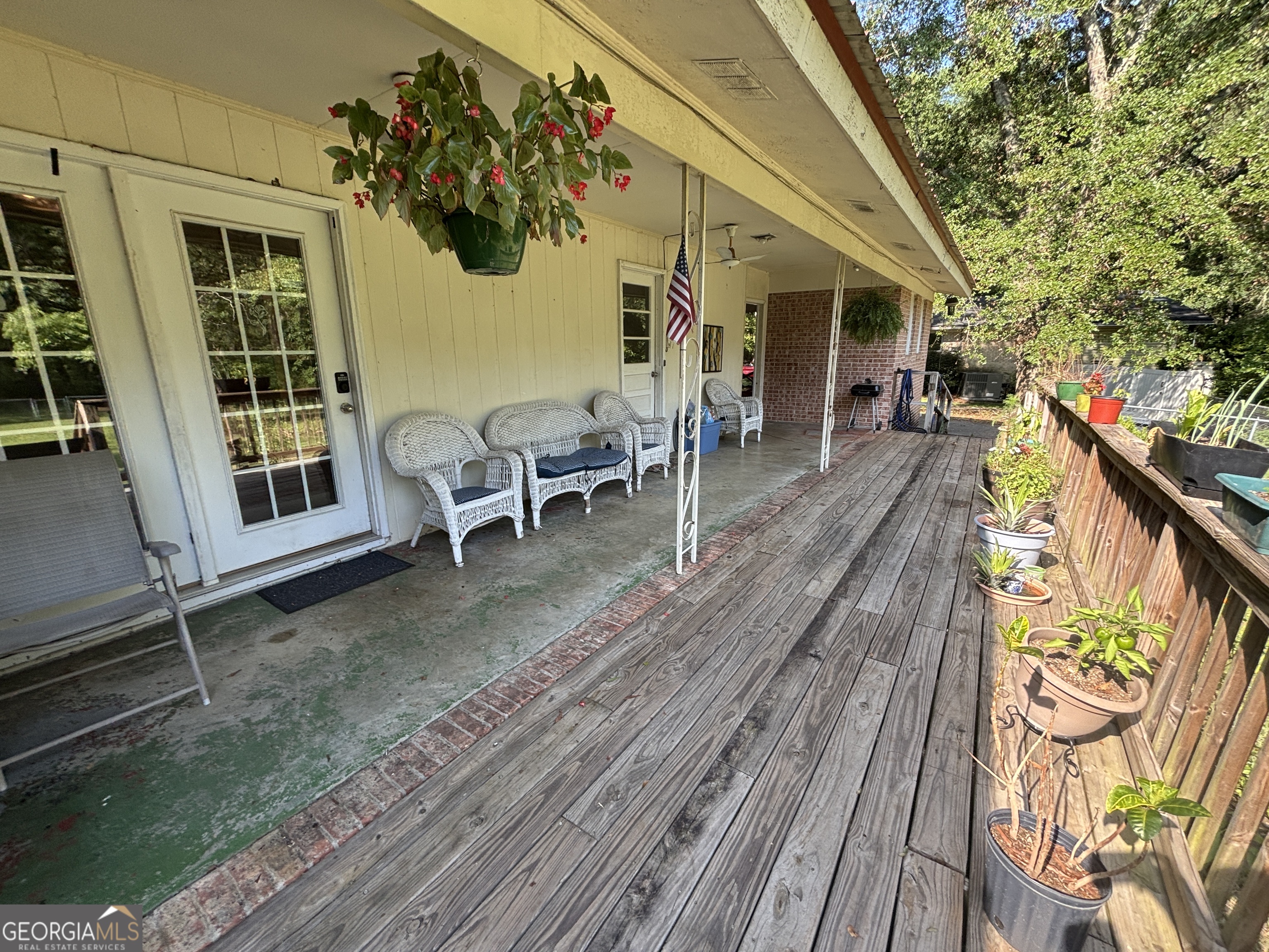 152 Crest Drive Cochran GA 31014
