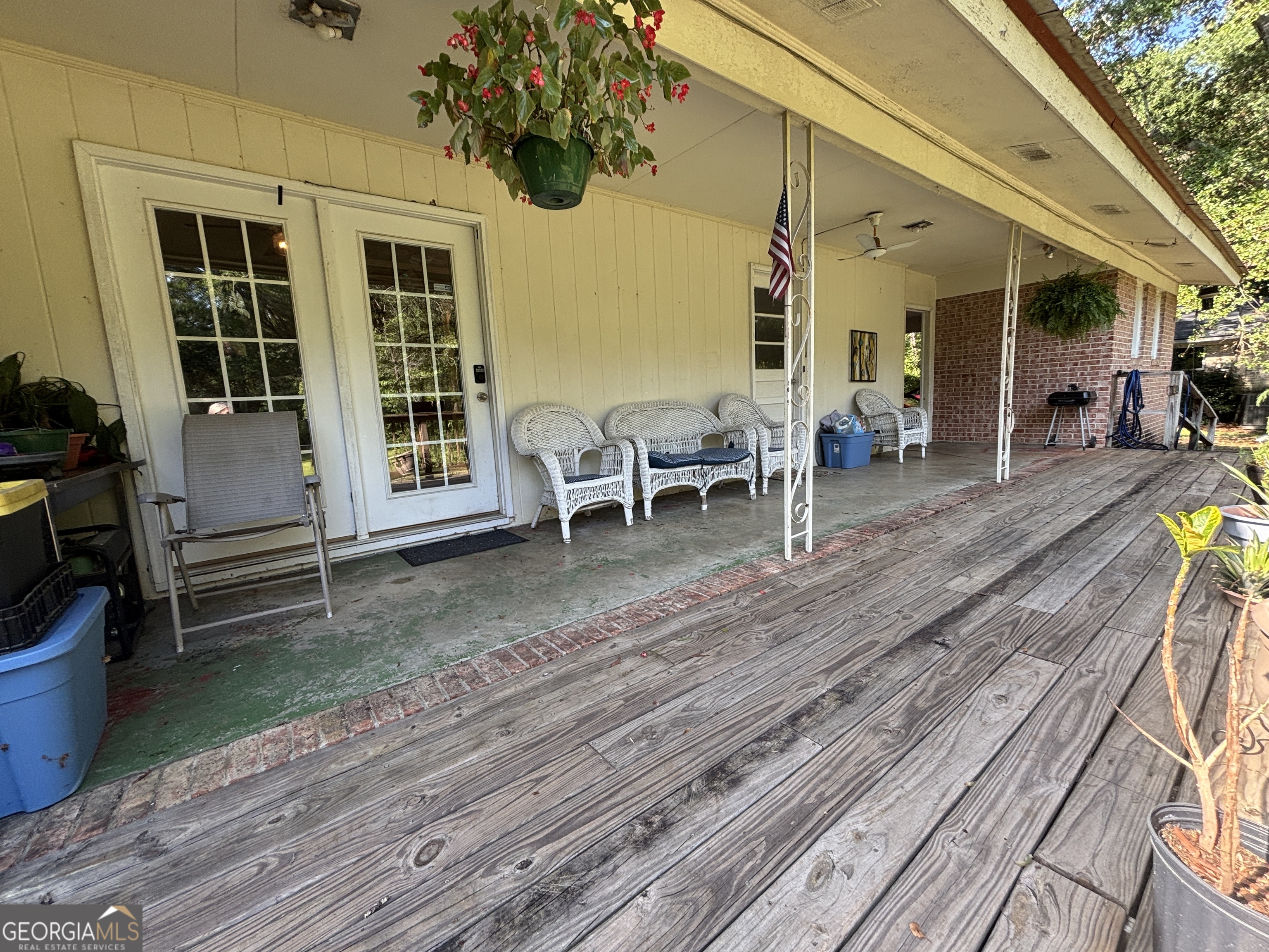152 Crest Drive Cochran GA 31014