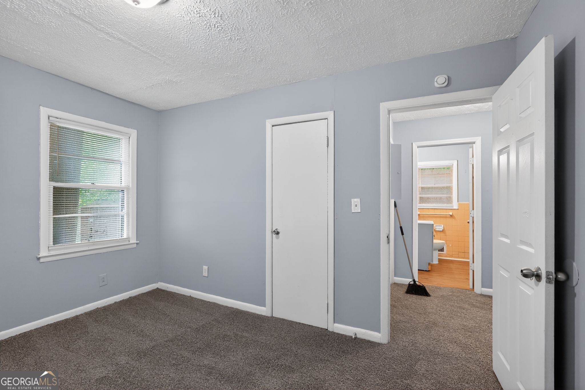 2416 Meadow Park Drive SW Atlanta GA 30315