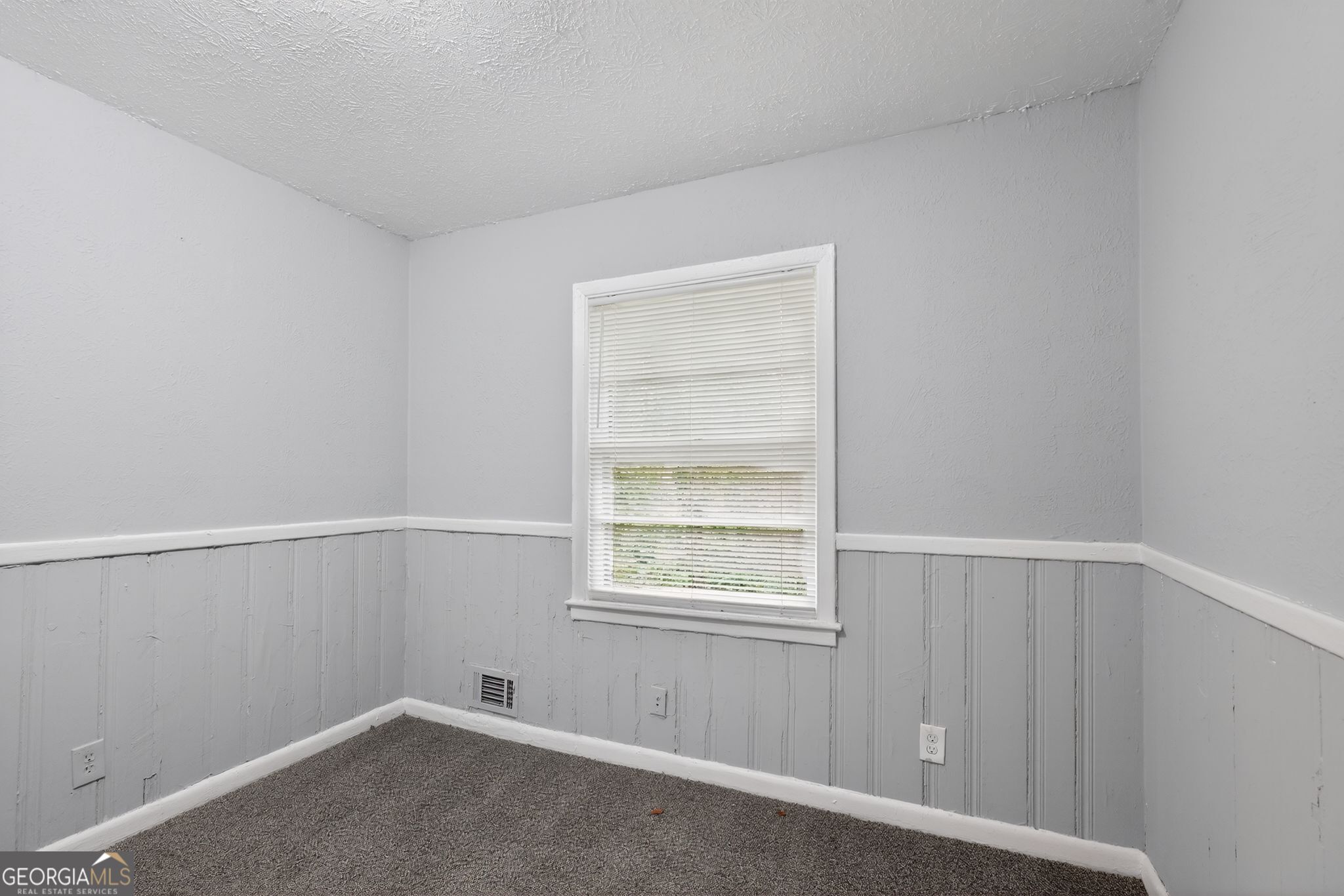 2416 Meadow Park Drive SW Atlanta GA 30315