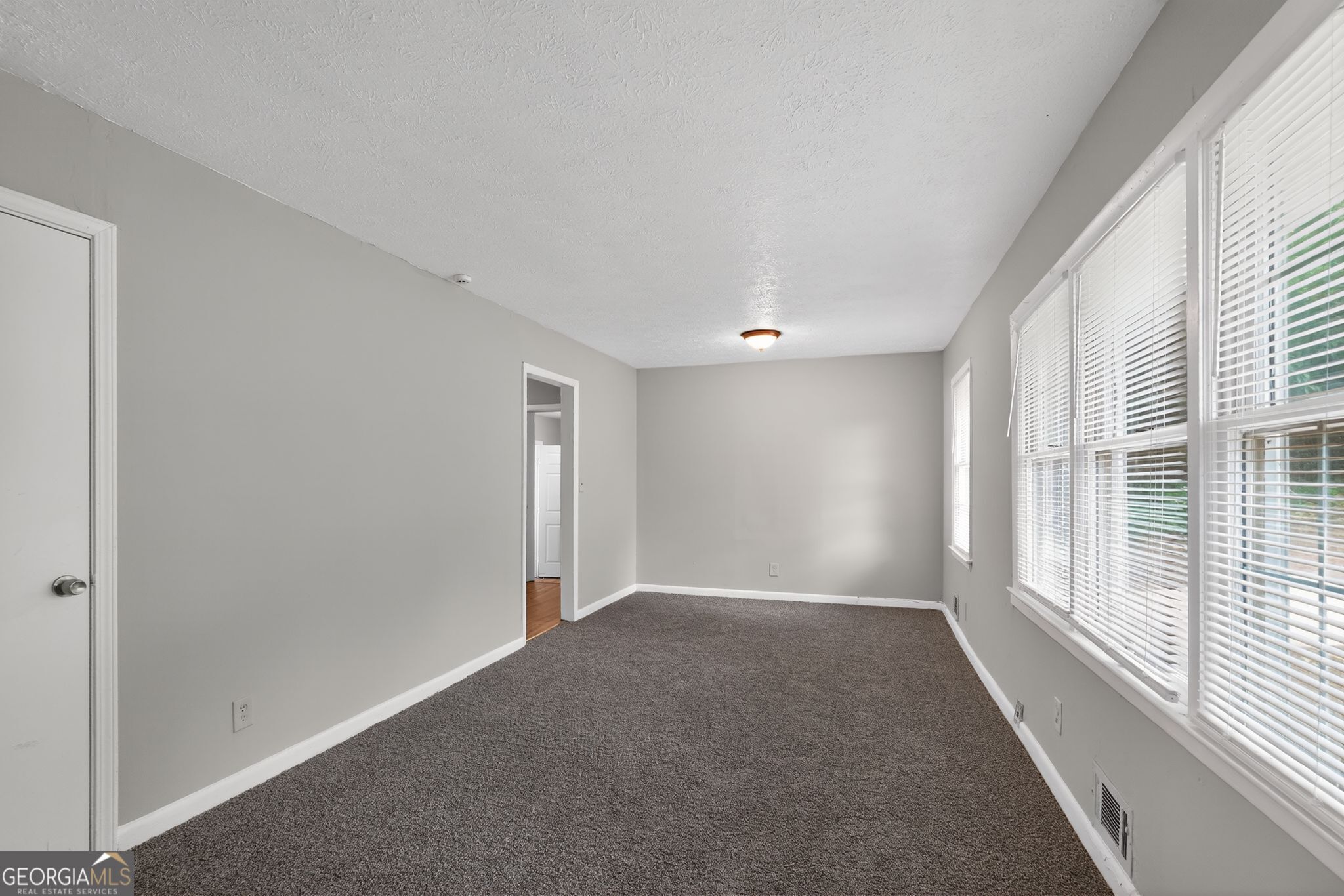 2416 Meadow Park Drive SW Atlanta GA 30315