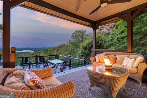 723 Ripshin Heights Blue Ridge GA 30513