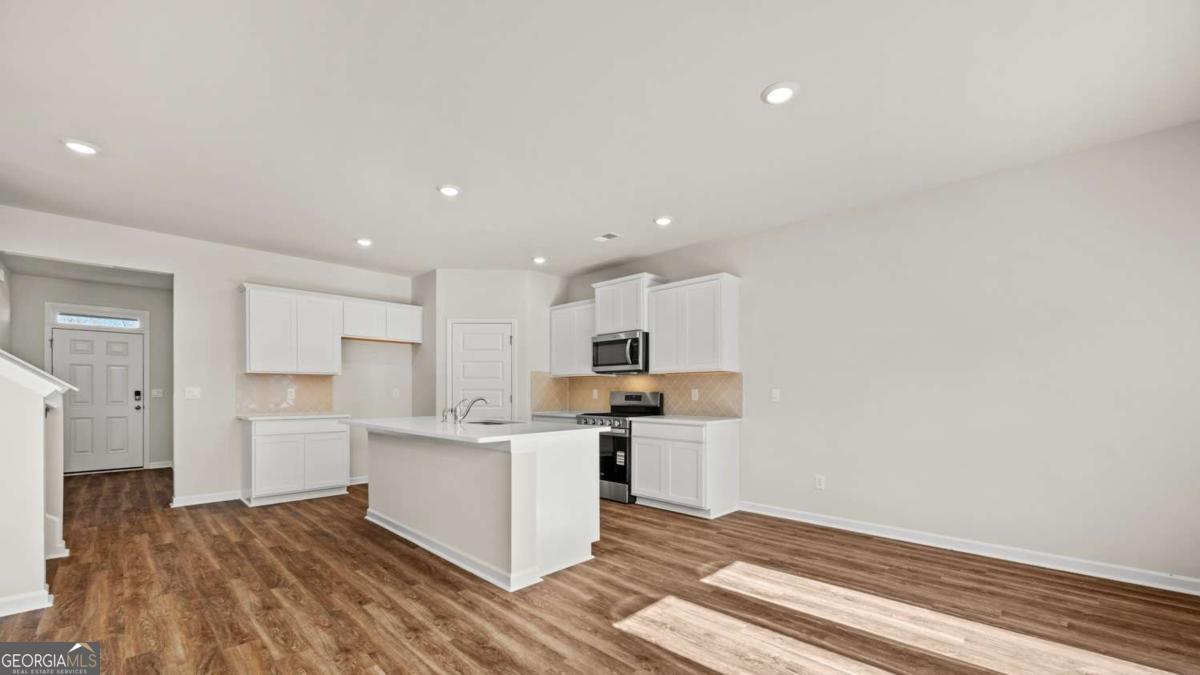 183 White Spruce Way Newnan GA 30265