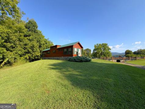 21 Golden Nugget Road Blairsville GA 30512