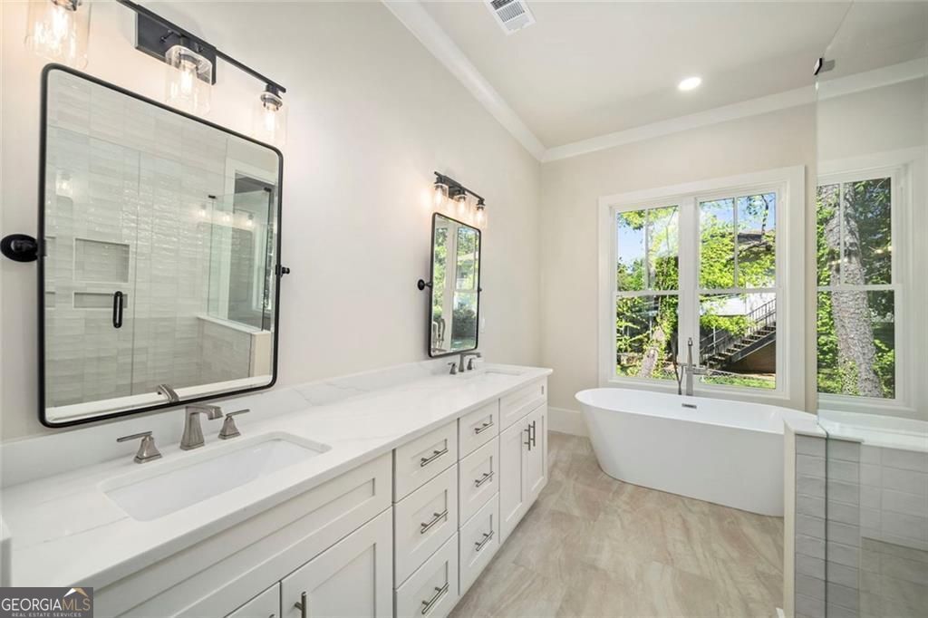 1992 Highgrove Court Atlanta GA 30345
