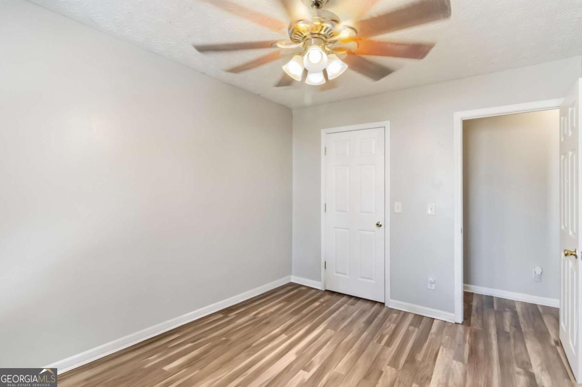 5559 Strathmoor Manor Circle Lithonia GA 30058
