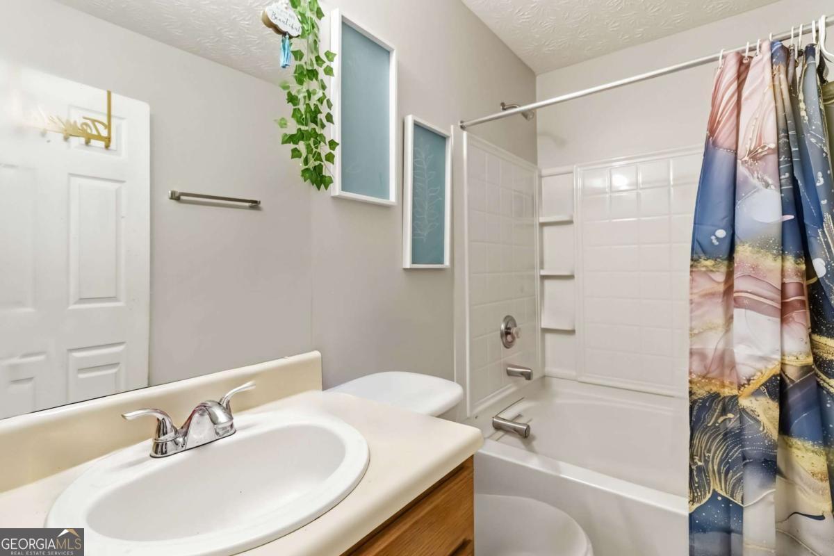 5559 Strathmoor Manor Circle Lithonia GA 30058