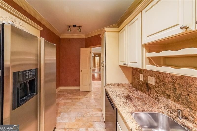 28410 Plantation Drive NE Atlanta GA 30324