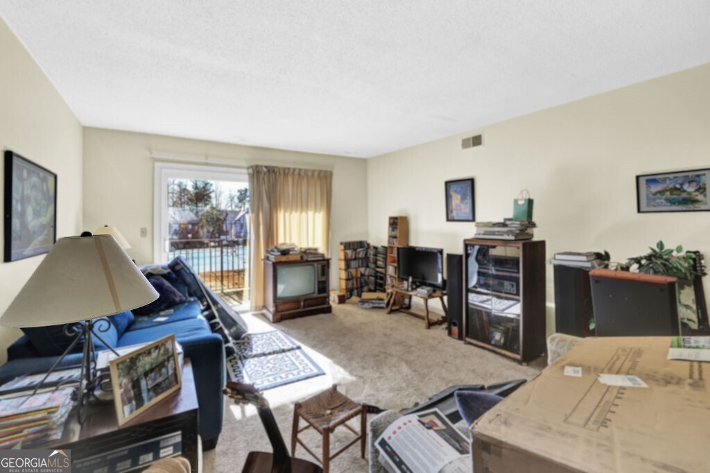 6851 Roswell Road Sandy Springs GA 30328