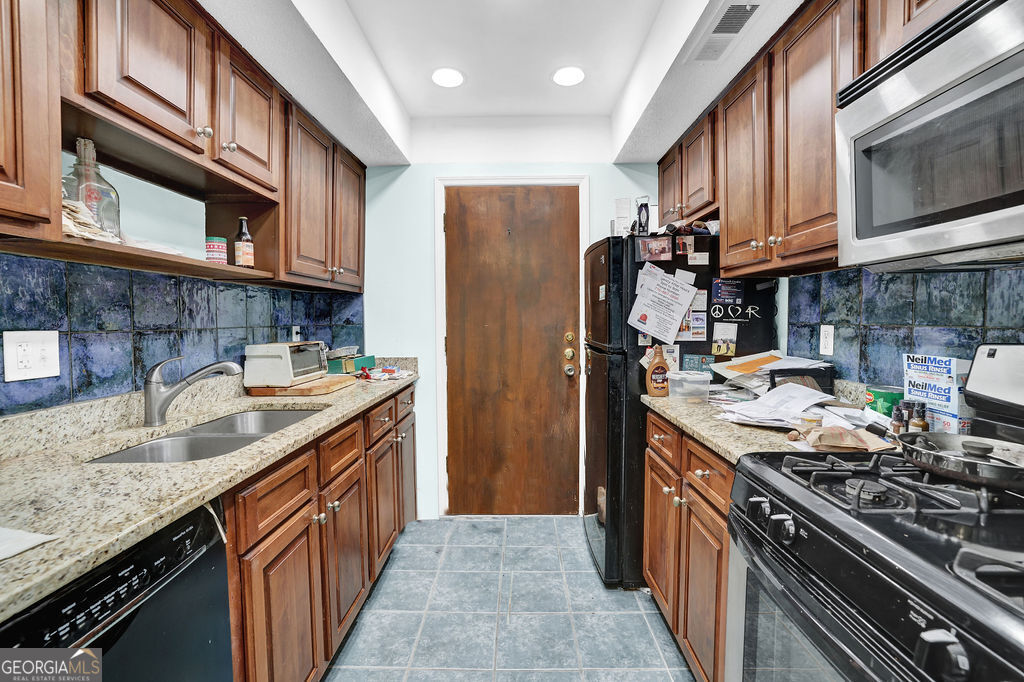 6851 Roswell Road Sandy Springs GA 30328
