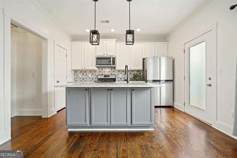 4209 Mastic Point Acworth GA 30101