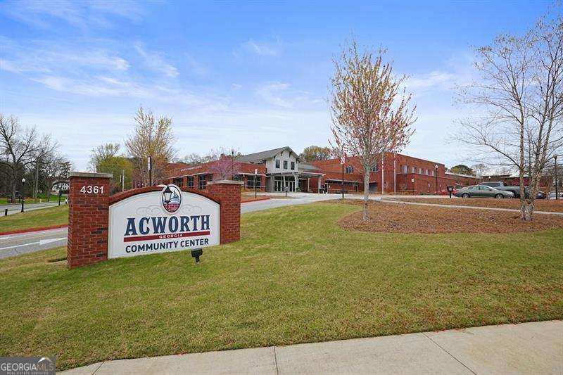 4209 Mastic Point Acworth GA 30101