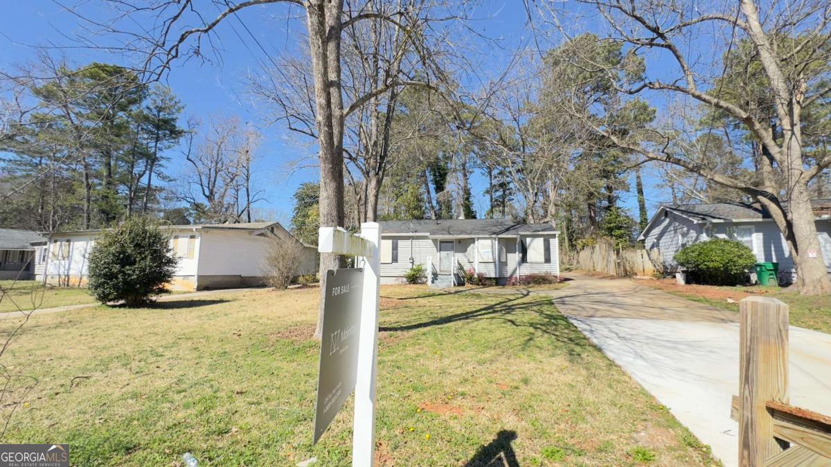4262 Lindsey Drive Decatur GA 30035