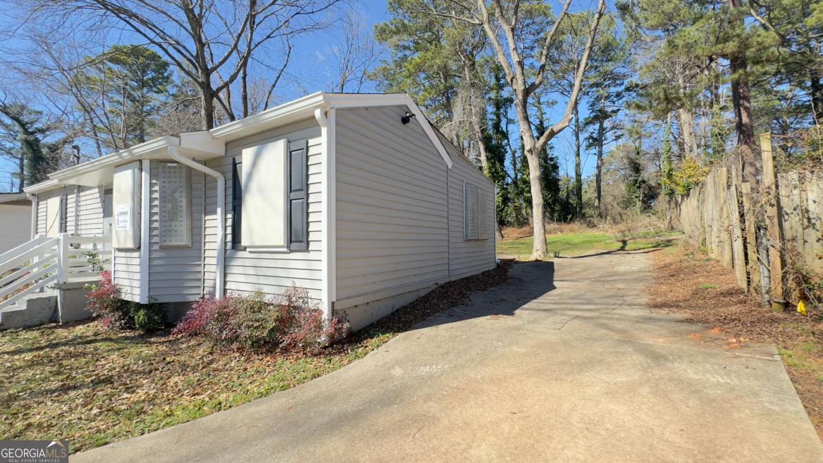 4262 Lindsey Drive Decatur GA 30035