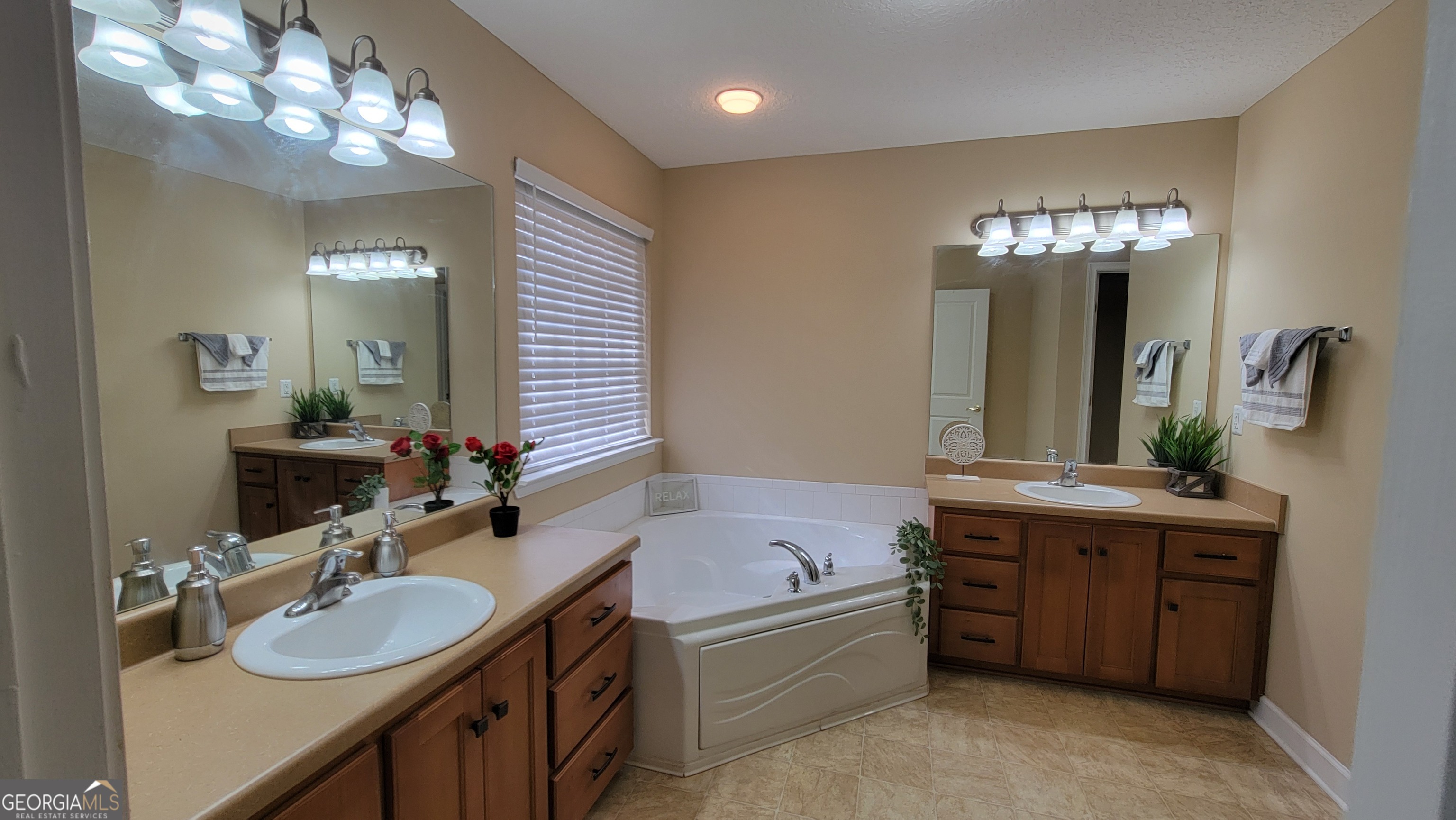 51 Lachlan Lane Midway GA 31320