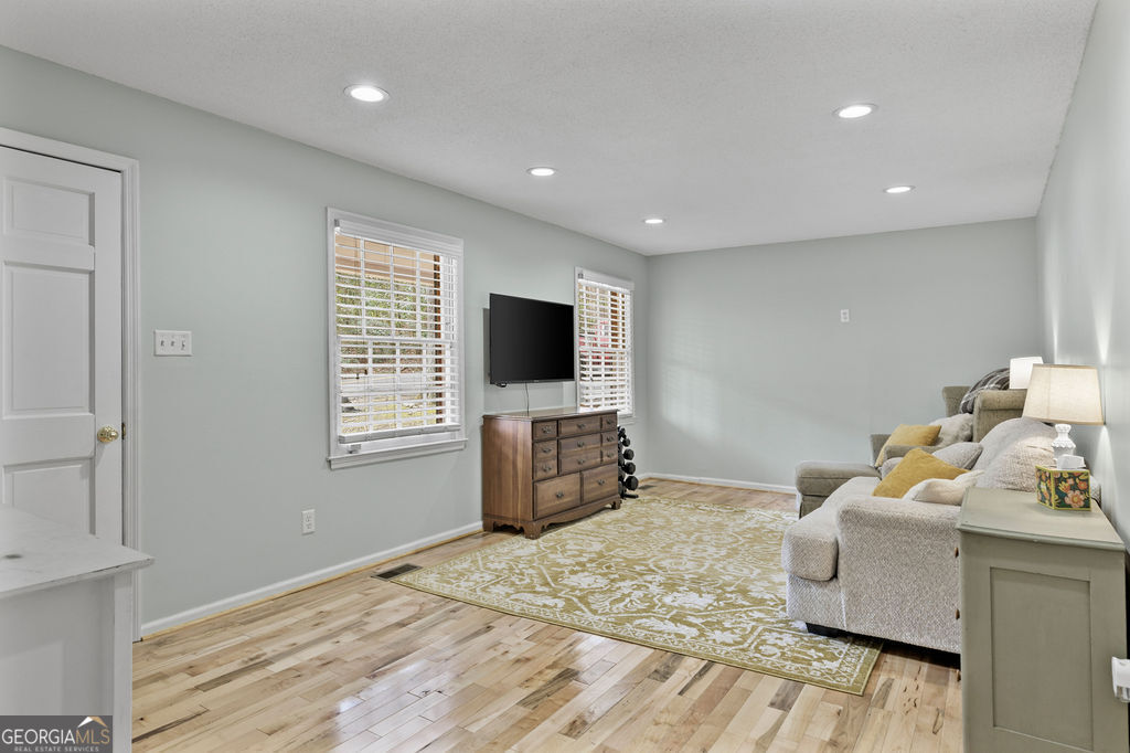 206 Hammond Drive Summerville GA 30747