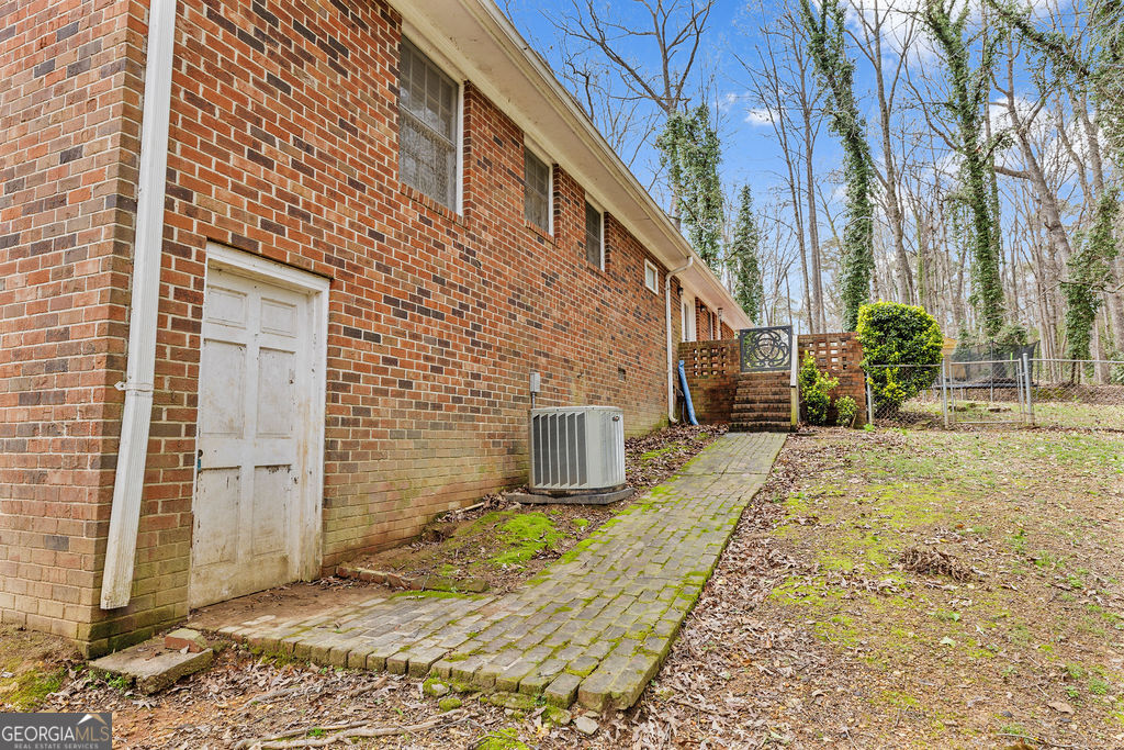 206 Hammond Drive Summerville GA 30747