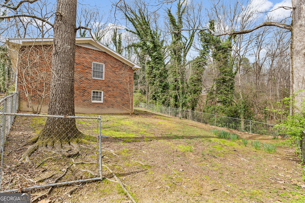 206 Hammond Drive Summerville GA 30747