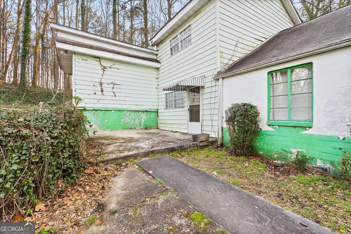 2706 Burton Road SW Atlanta GA 30311