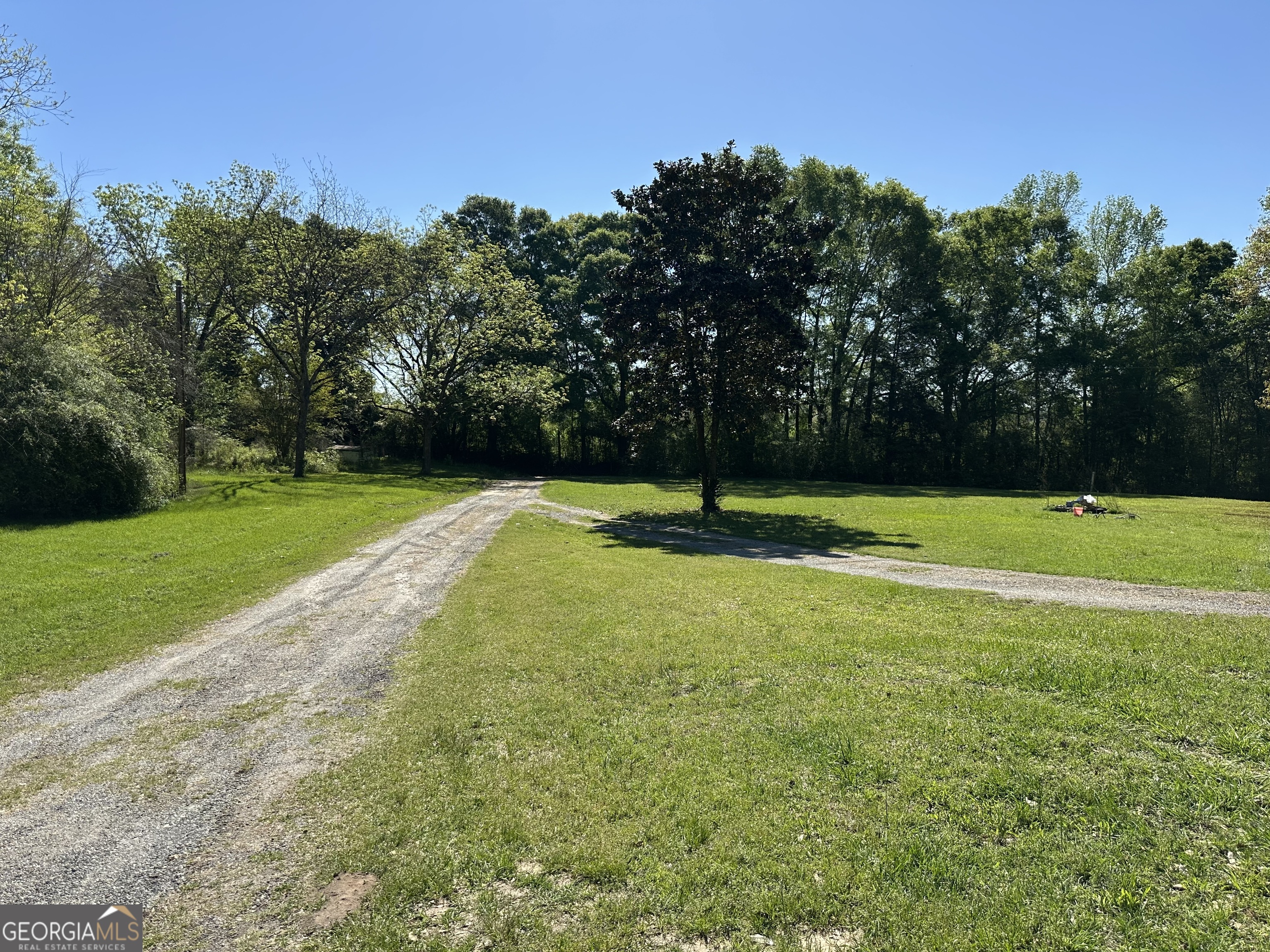 885 Turner Bridge Road Meansville GA 30256