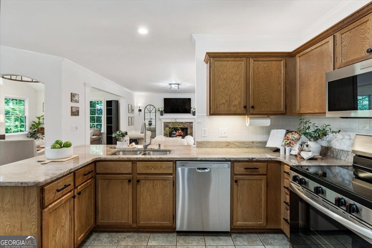 523 Summer Terrace Woodstock GA 30189