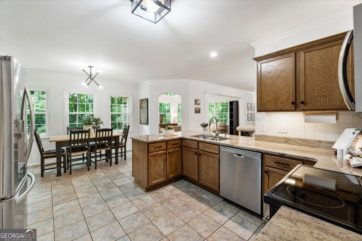523 Summer Terrace Woodstock GA 30189