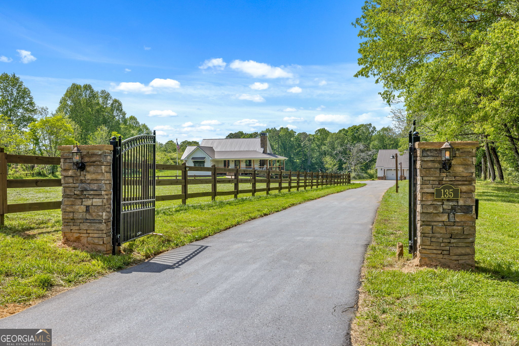 135 Mountain Ridge Drive Clarkesville GA 30523