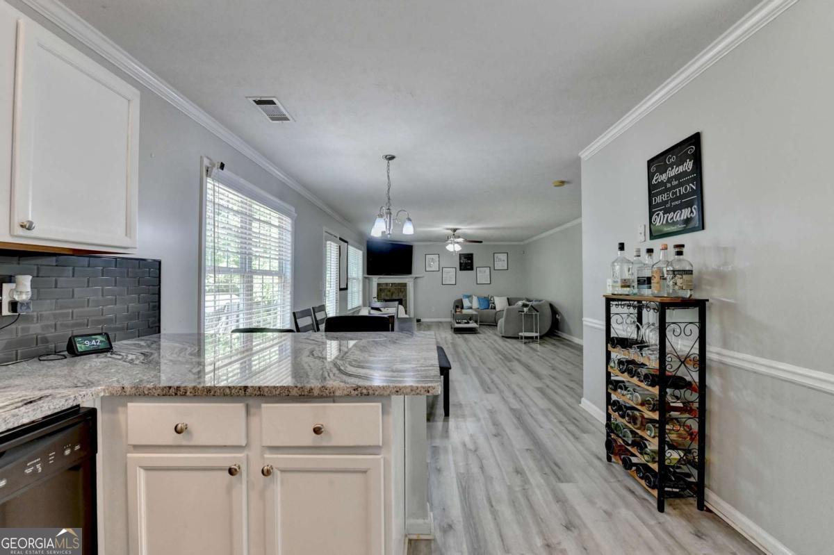 4439 Flat Stone Drive Snellville GA 30039