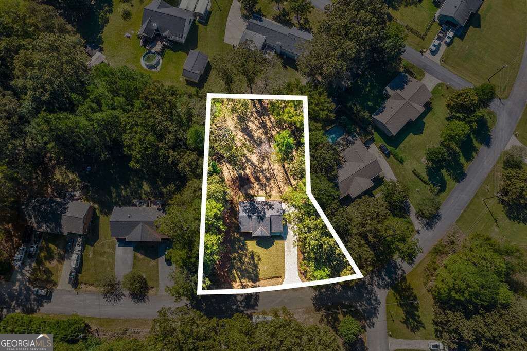 652 Harris Circle Cedartown GA 30125