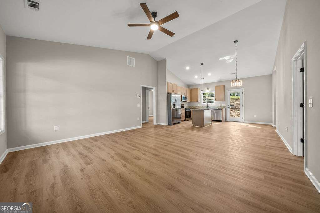 652 Harris Circle Cedartown GA 30125