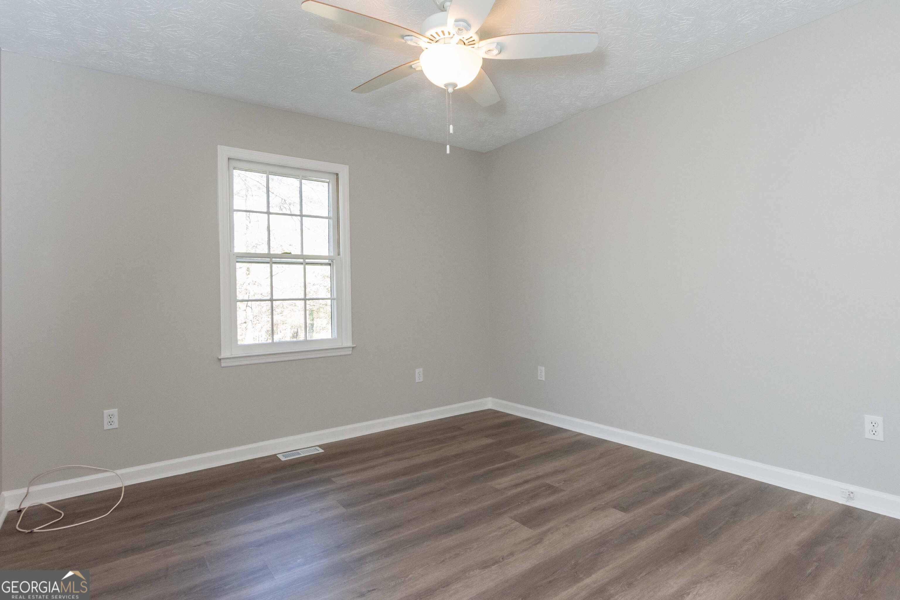 4204 Logans Bluff Loganville GA 30052