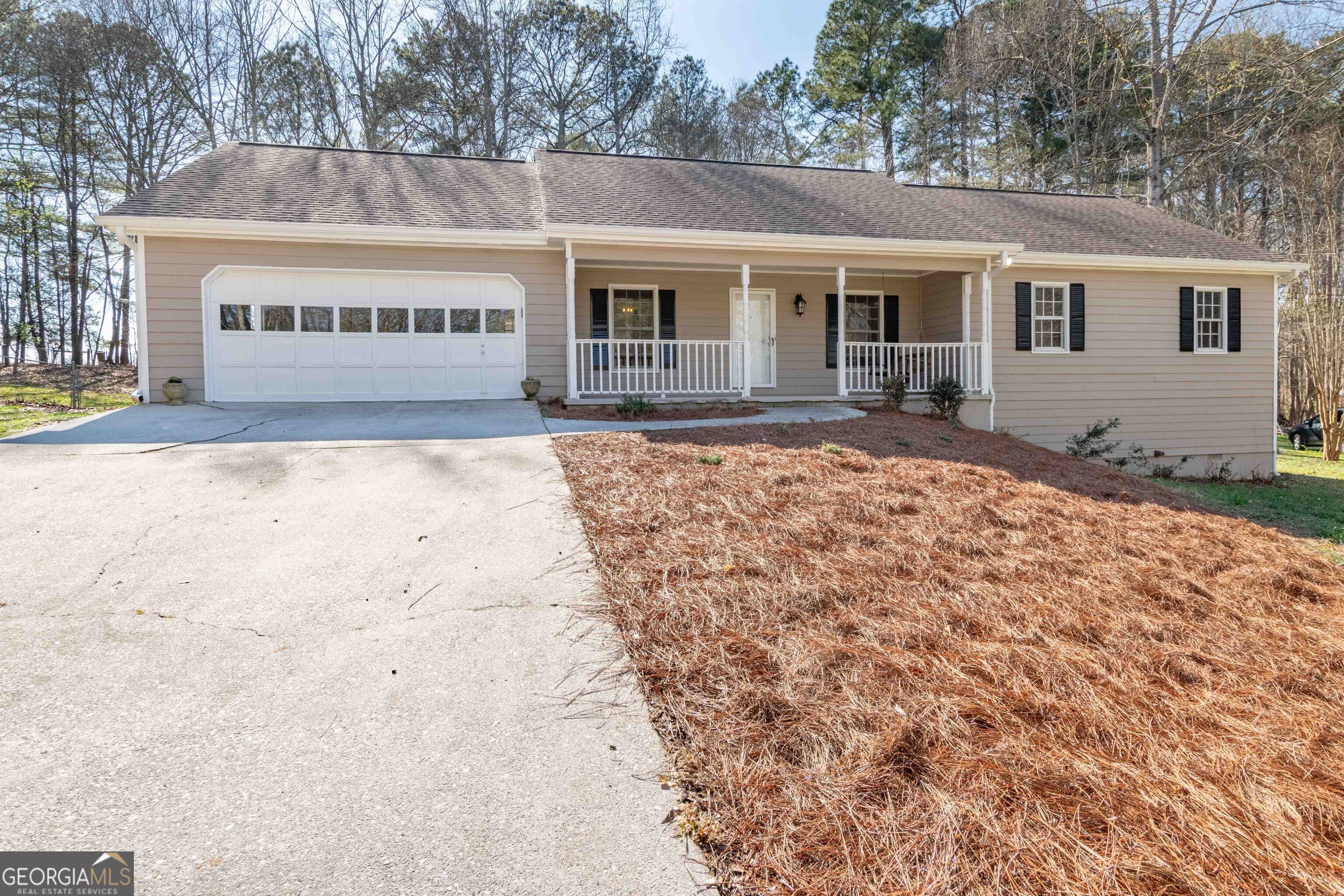 4204 Logans Bluff Loganville GA 30052