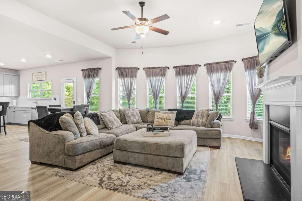 361 Traditions Lane Hampton GA 30228