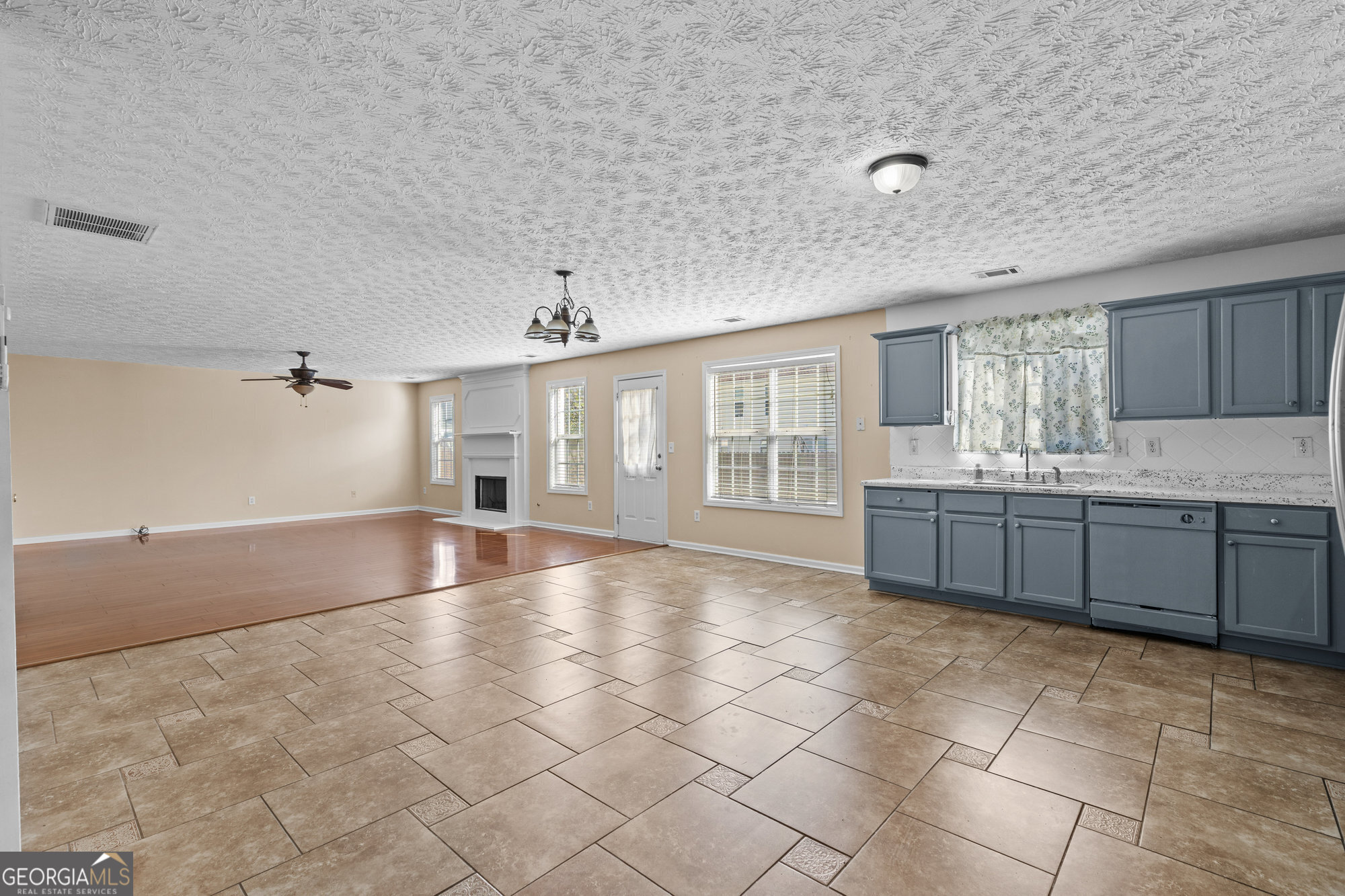 2760 Rusticwood Drive Snellville GA 30078