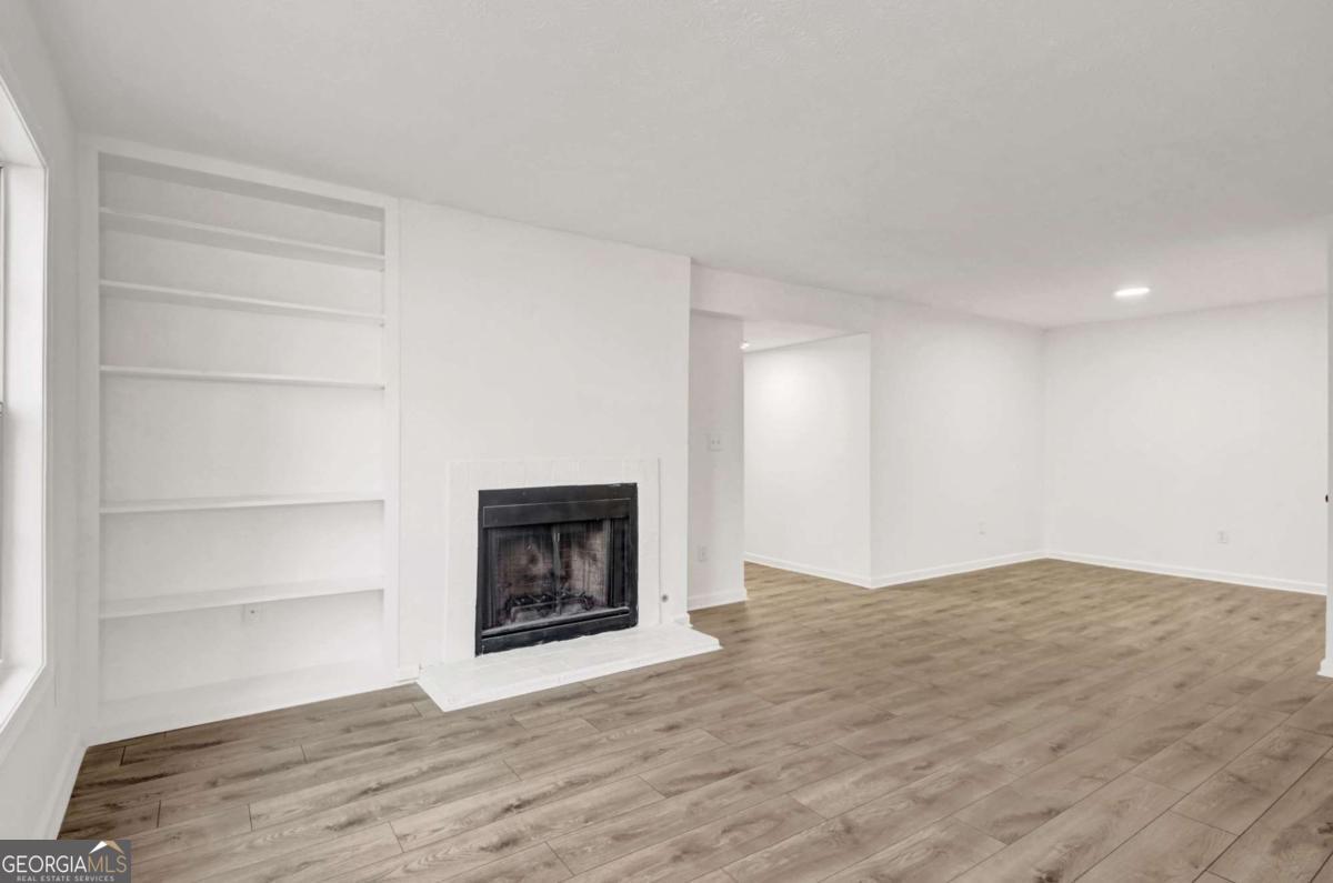 702 Glenleaf Drive Peachtree Corners GA 30092