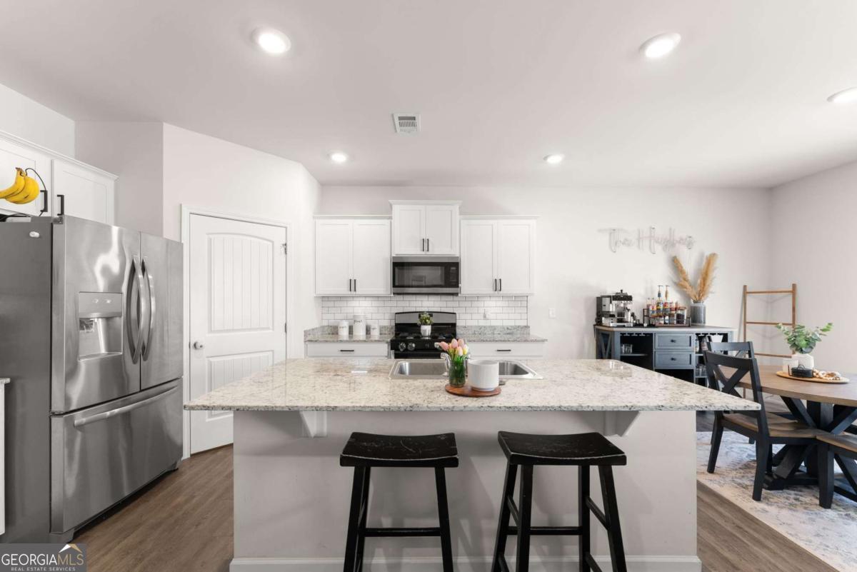 5549 Barberry Avenue Oakwood GA 30566