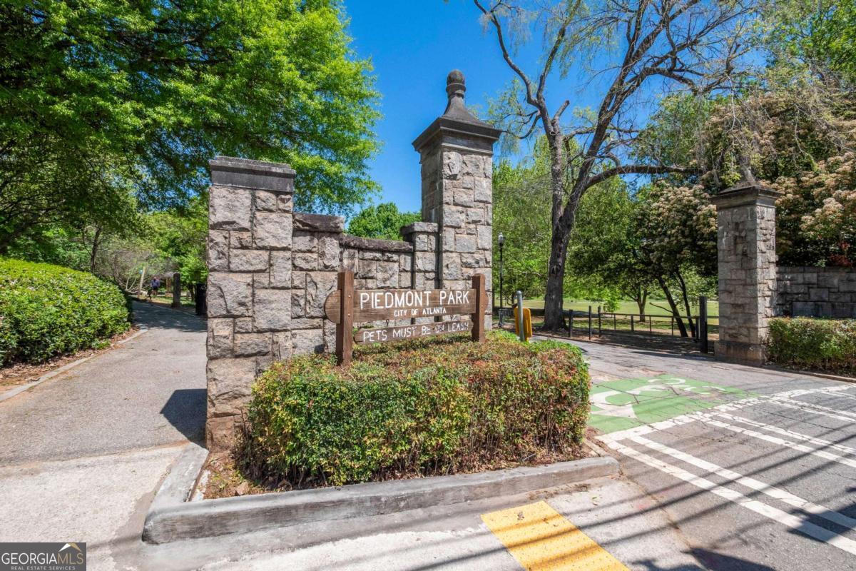 825 Highland Lane NE Atlanta GA 30306