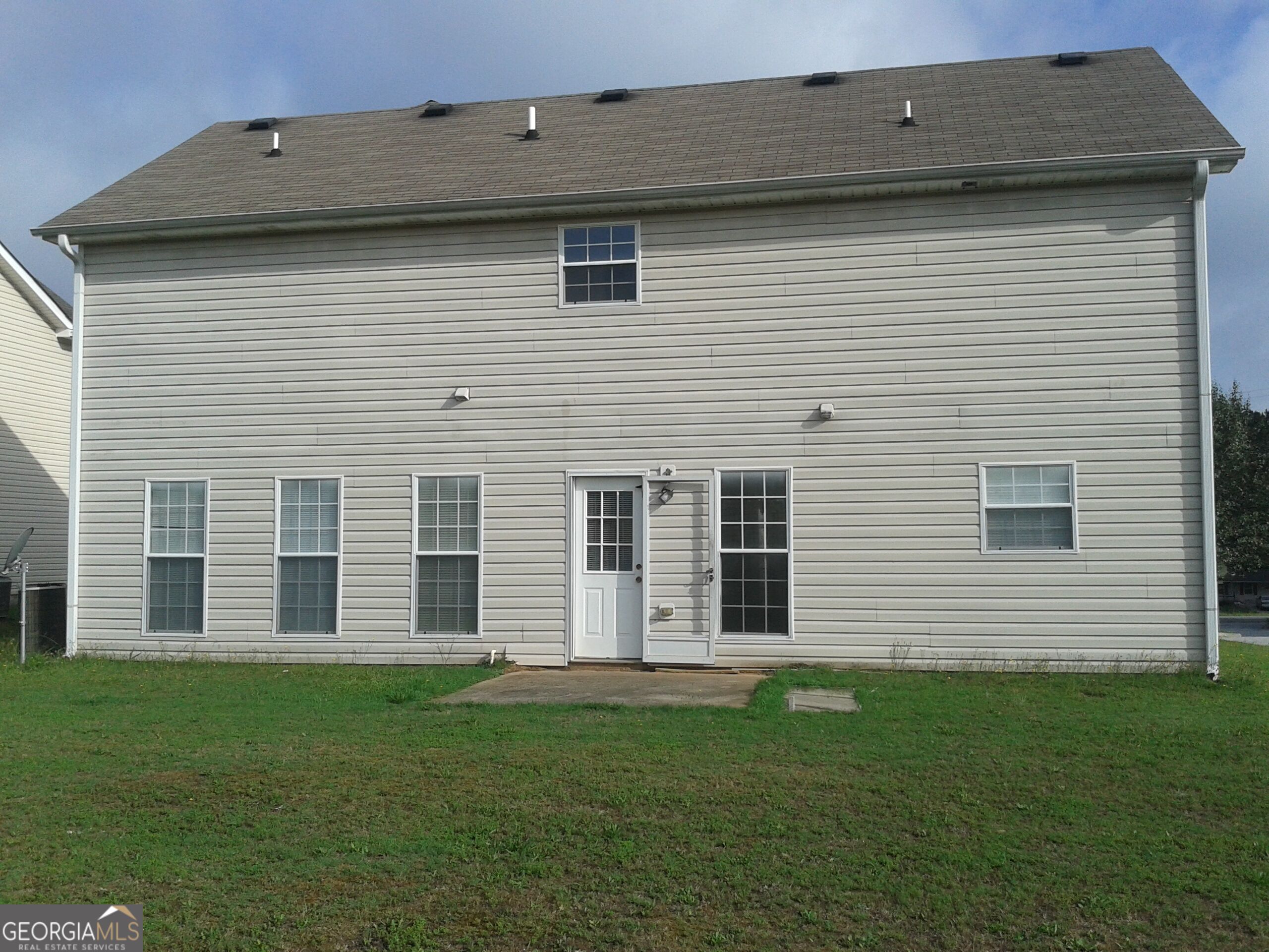 1379 Creekview Circle Riverdale GA 30296