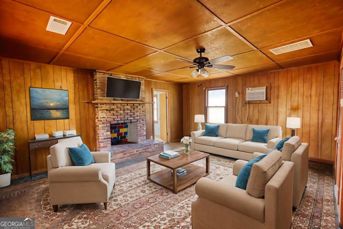 2995 Highway 213 Mansfield GA 30055