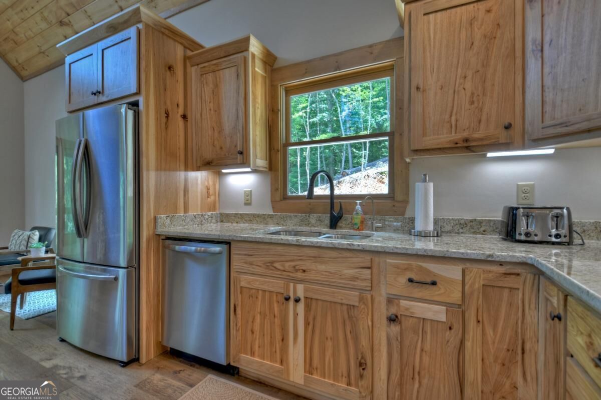 80 Parker Court Ellijay GA 30540
