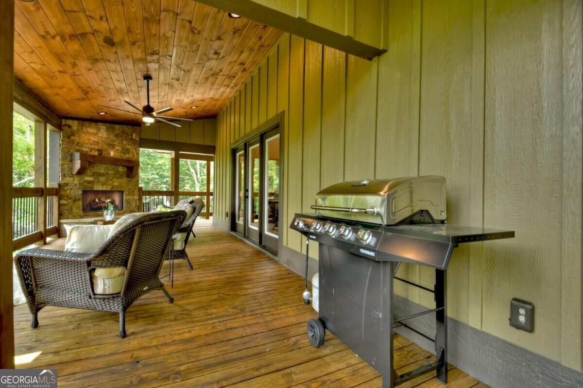 80 Parker Court Ellijay GA 30540