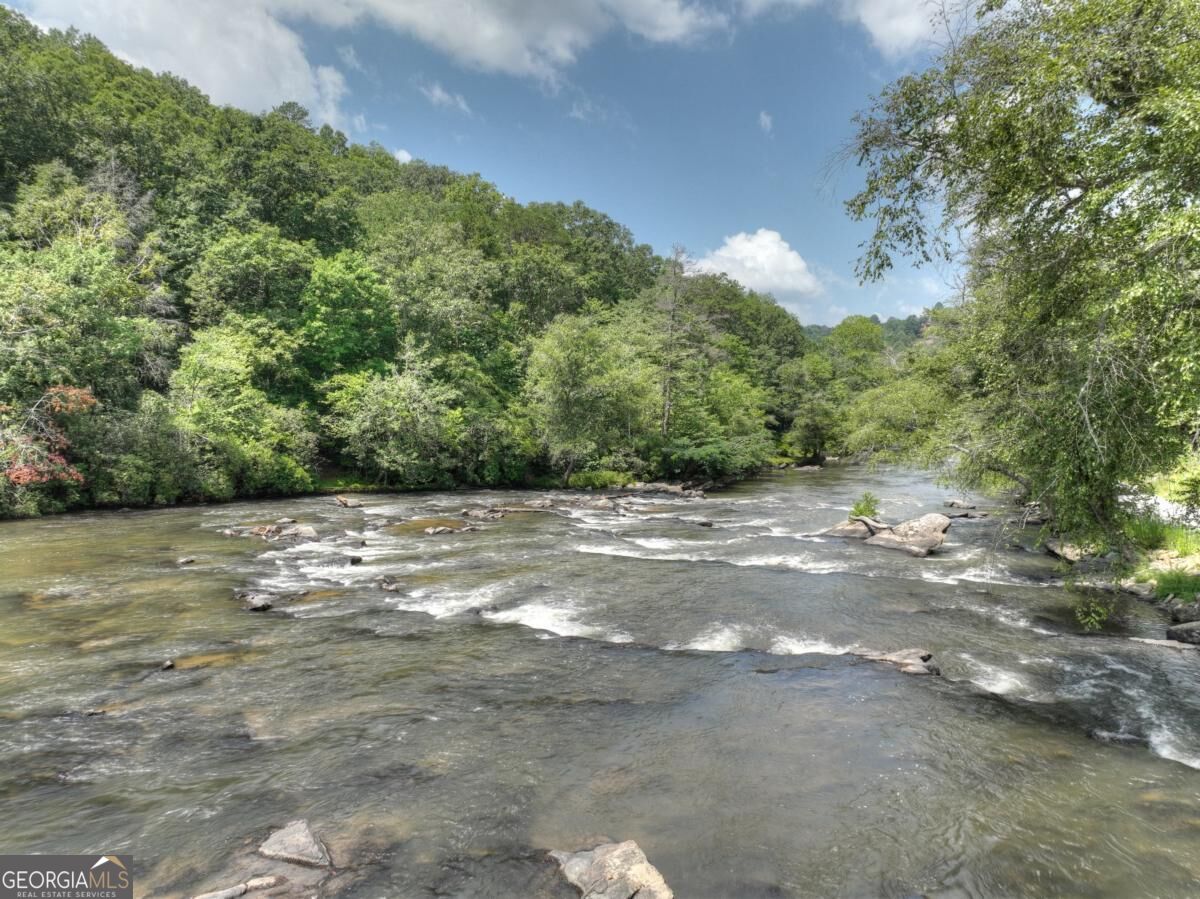 80 Parker Court Ellijay GA 30540